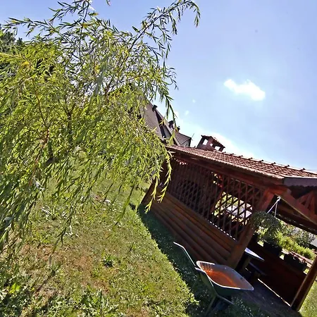House Lalita Pensión 4*