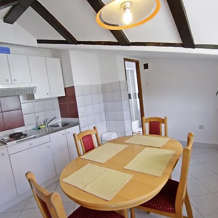 Apartment House Lalita Guest house Fuzine