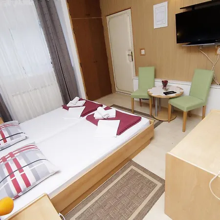 Apartment House Lalita Guest house Fuzine